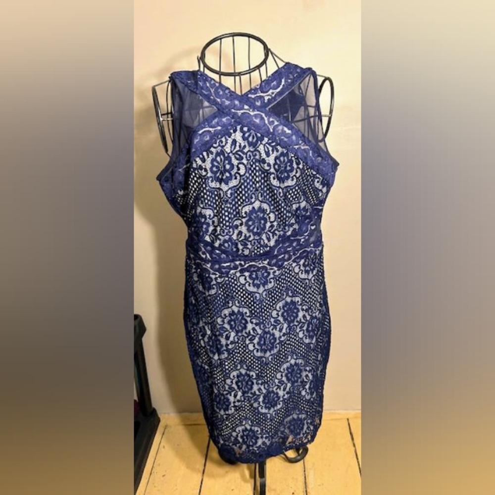 size 14 formal  dress pretty womens blue  lace stretch fourteen large
